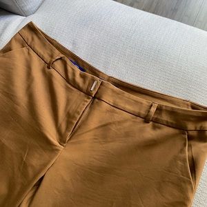 Apt 9 brown straight leg work pants, good clasp detail